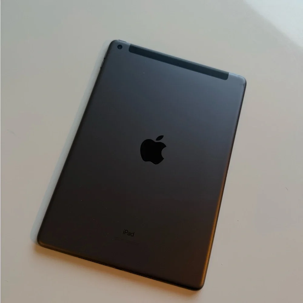 Apple iPad - Black