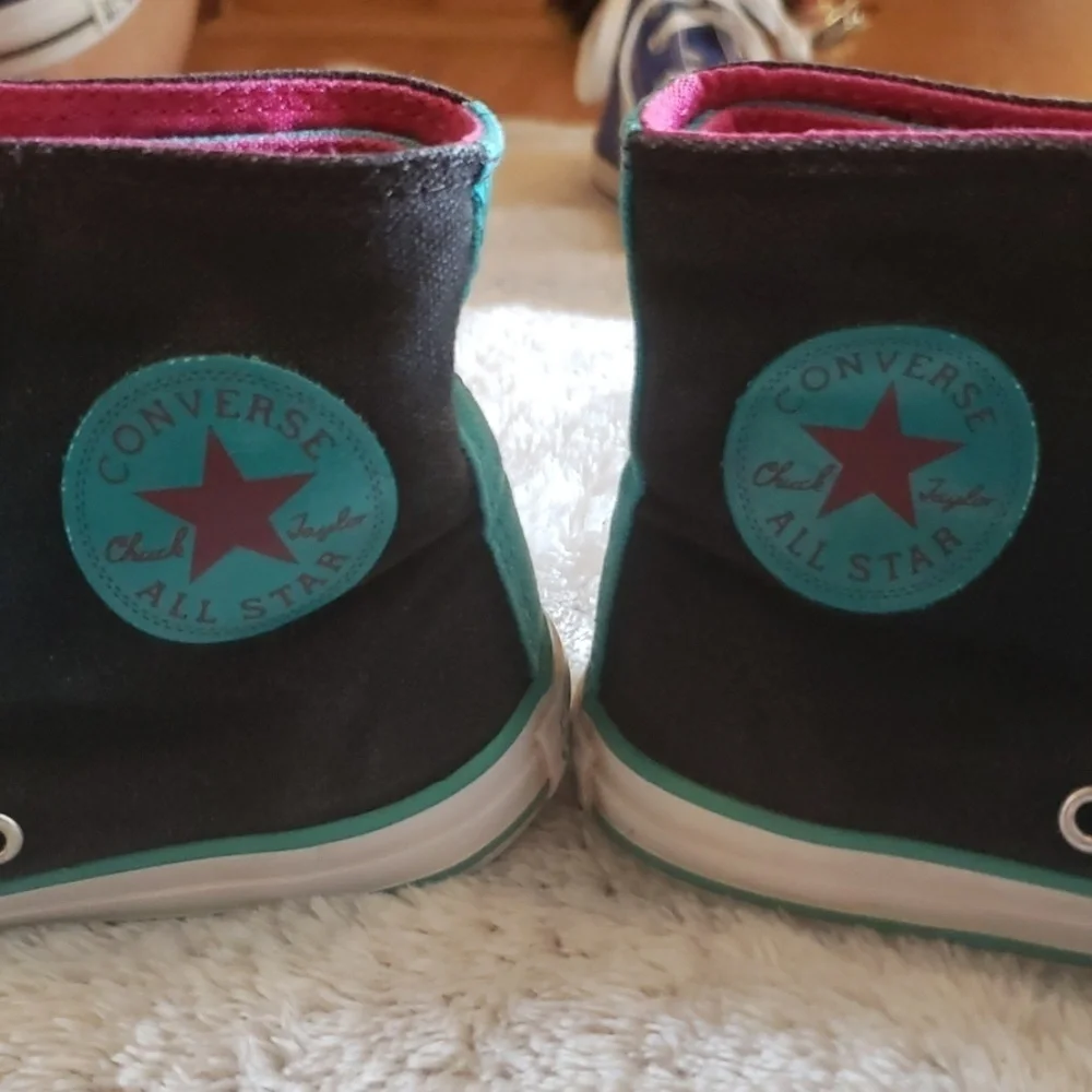 Converse Chuck Taylors