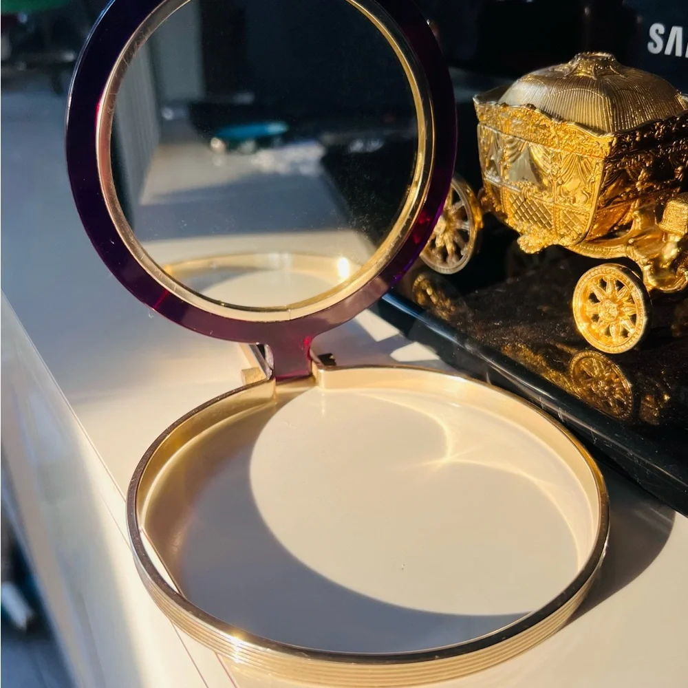 Shiseido vintage hand mirror in excellent condition