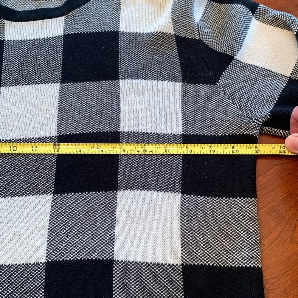 Divided this cozy