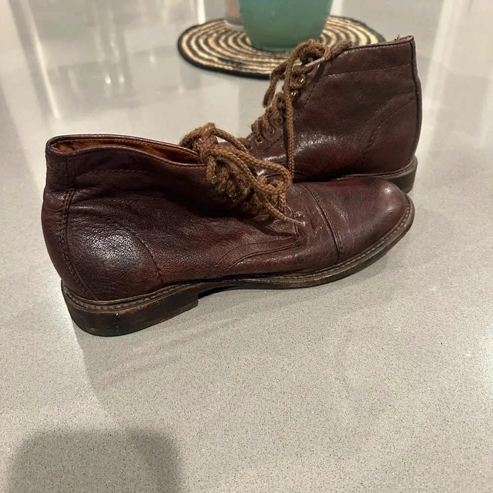 Men's Frye Leather Lace-Up Chukka Boots