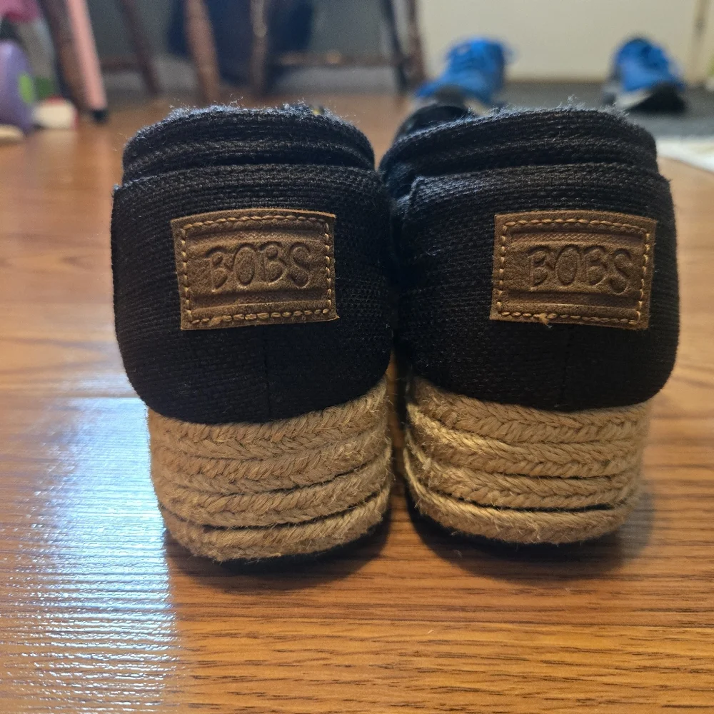 bobs from