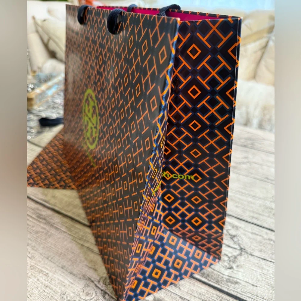 Tory Burch tory burch