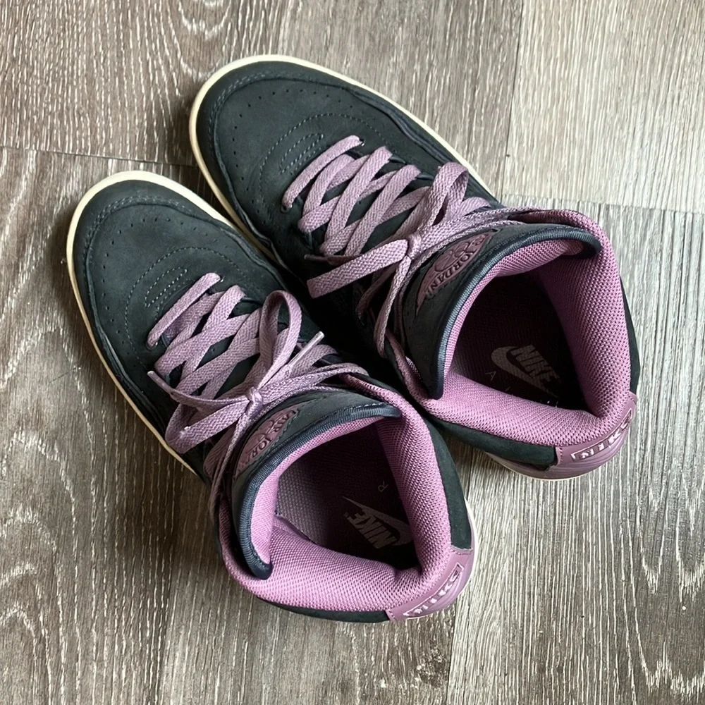 Nike excellent used