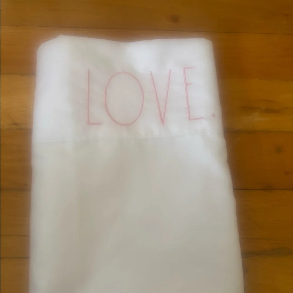 nyc boutique design new white