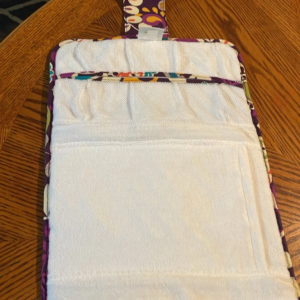 Vera Bradley has velcro