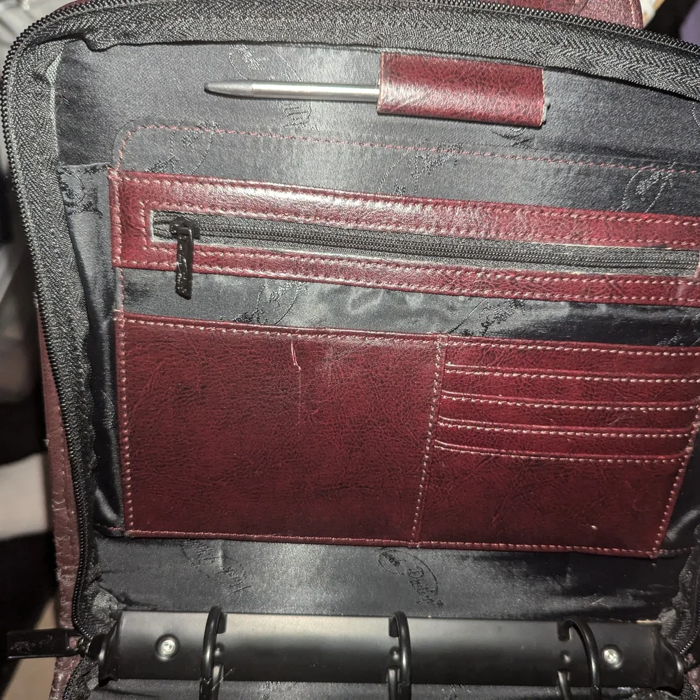 mark phillips men stylish accessory