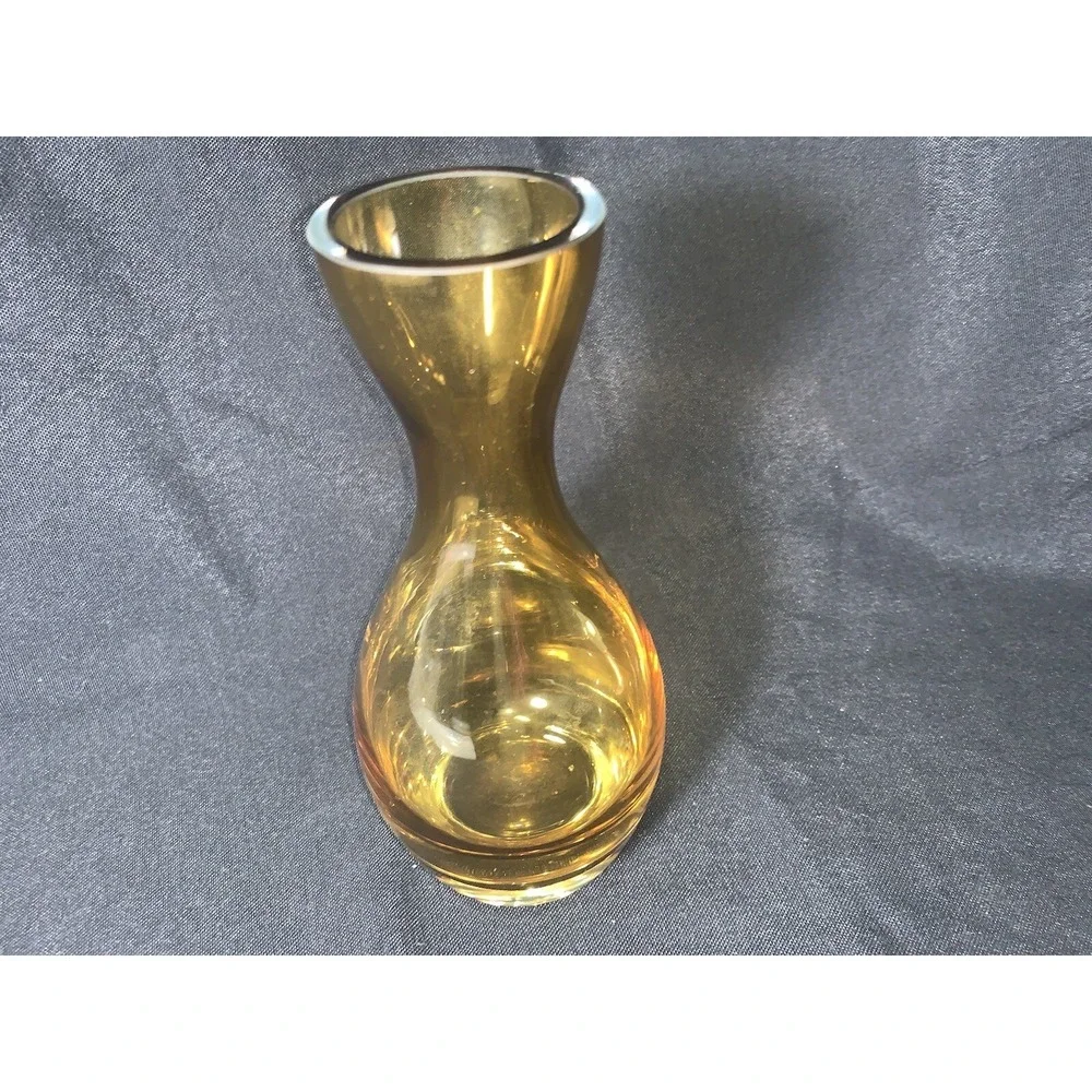 Crate&Barrel vase great
