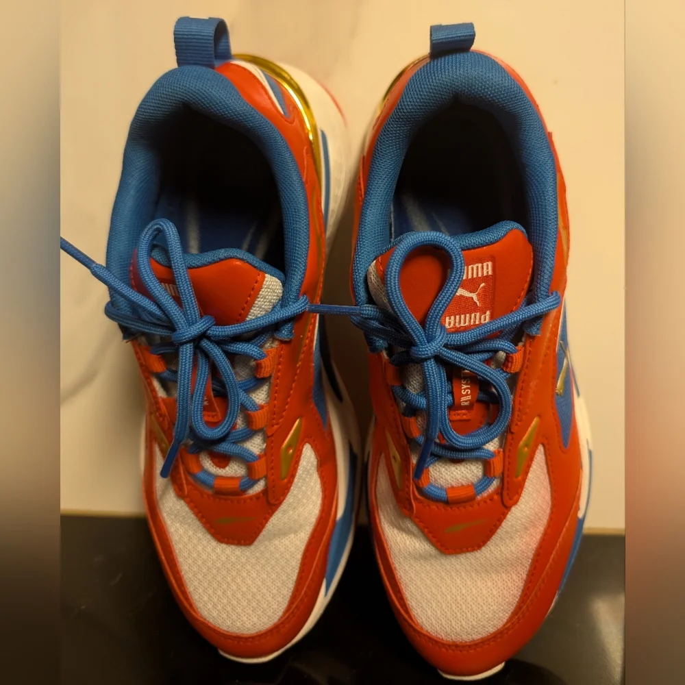 Puma vibrant stylish