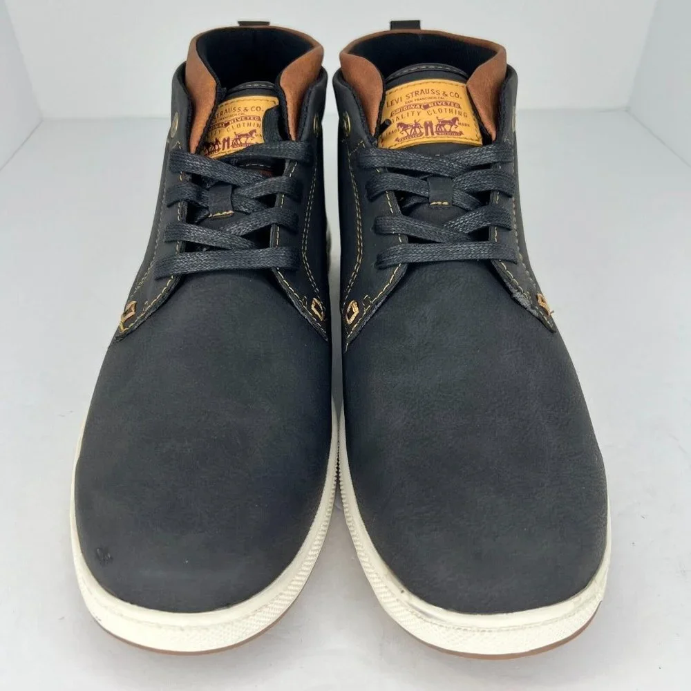 Levis elevate your