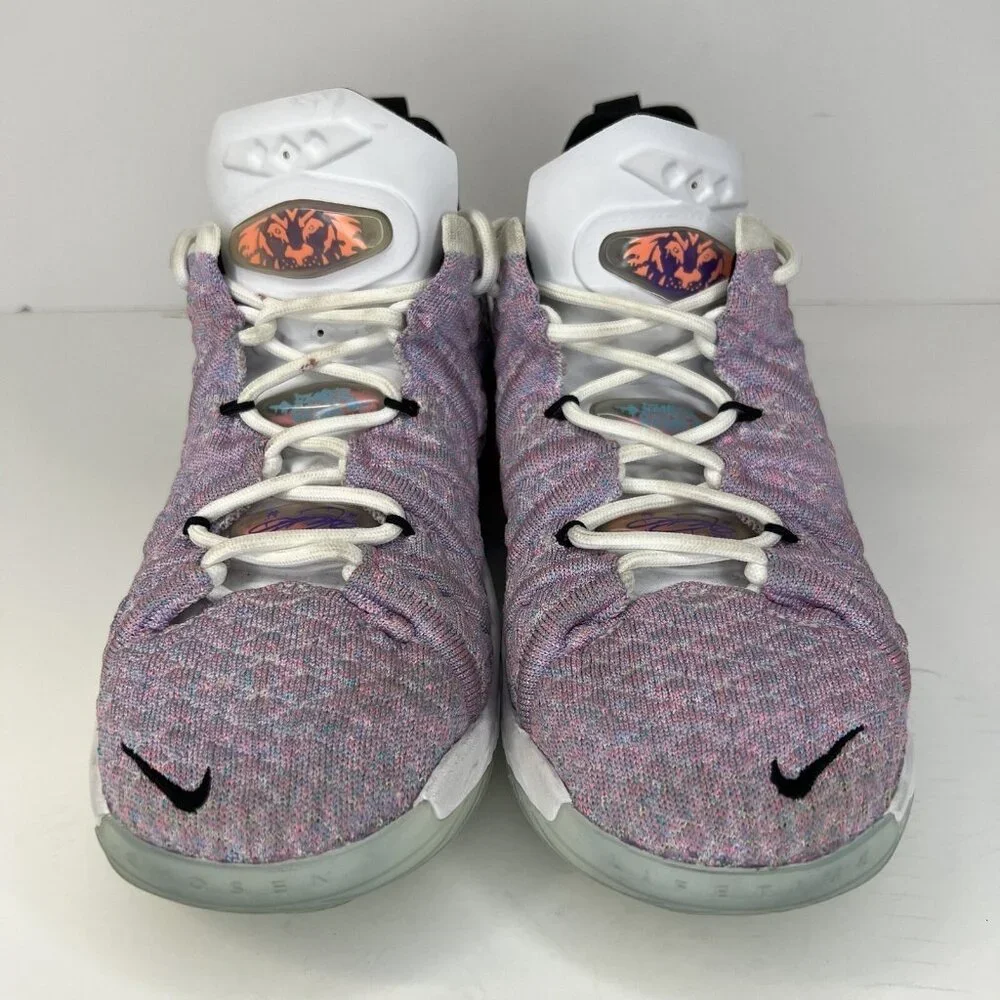 Nike LeBron XVIII 18 Youth Graffiti Pastel and Black Basketball Shoes Size 3.5Y