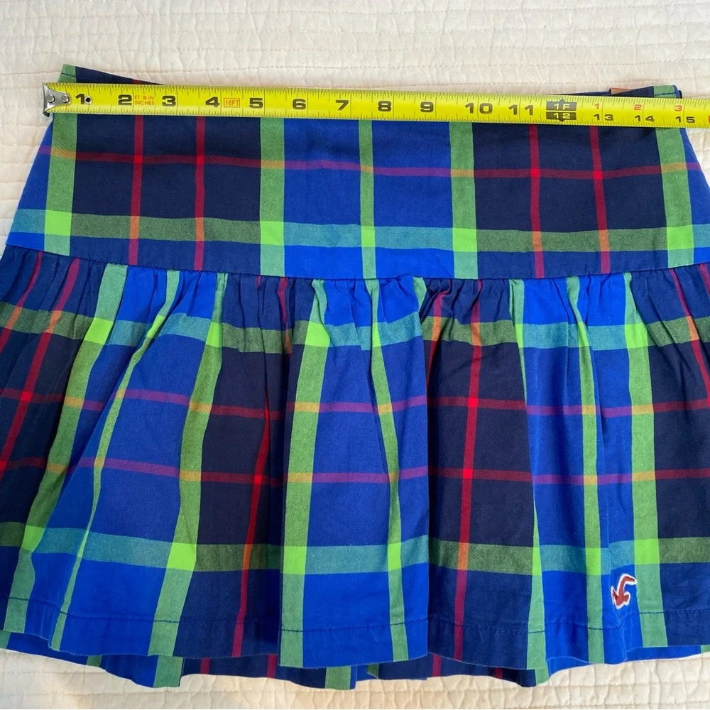 Hollister brand size