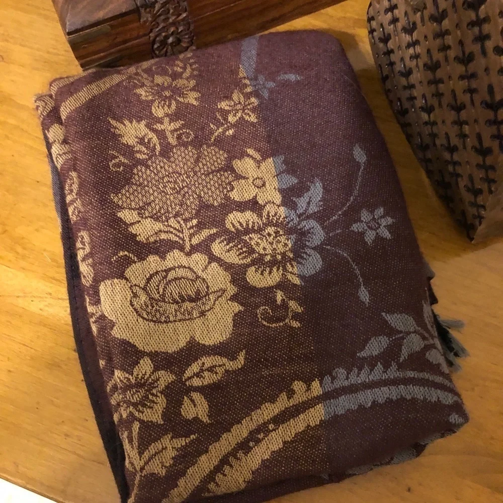 JNS ladies paisley