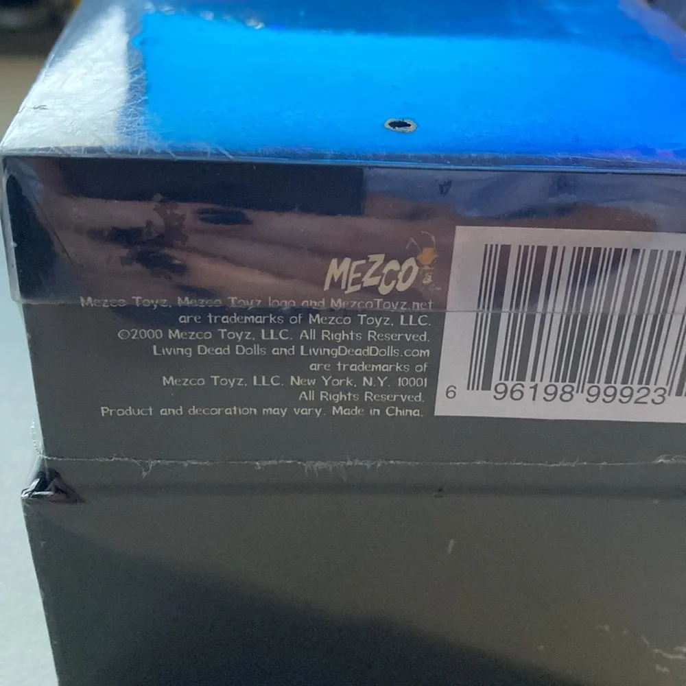 Mezco ldd collectors