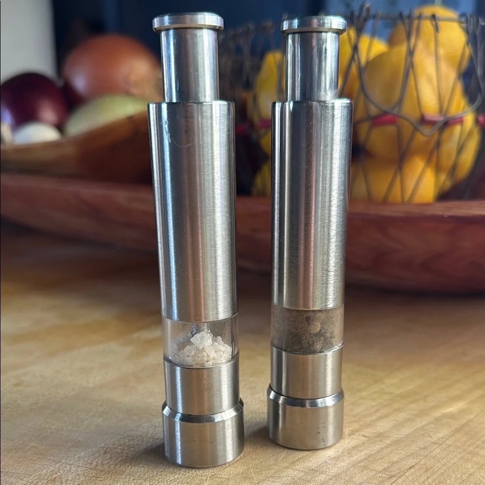 Vintage Crate&Barrel salt and pepper grinders. 5” tall. Heavy & well made EUC