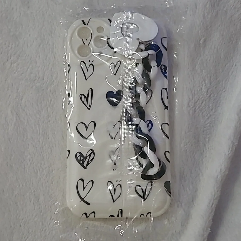 Graffiti Simple Sketch Love Heart Bracelet Soft Case for iPhone 11 Pro Max