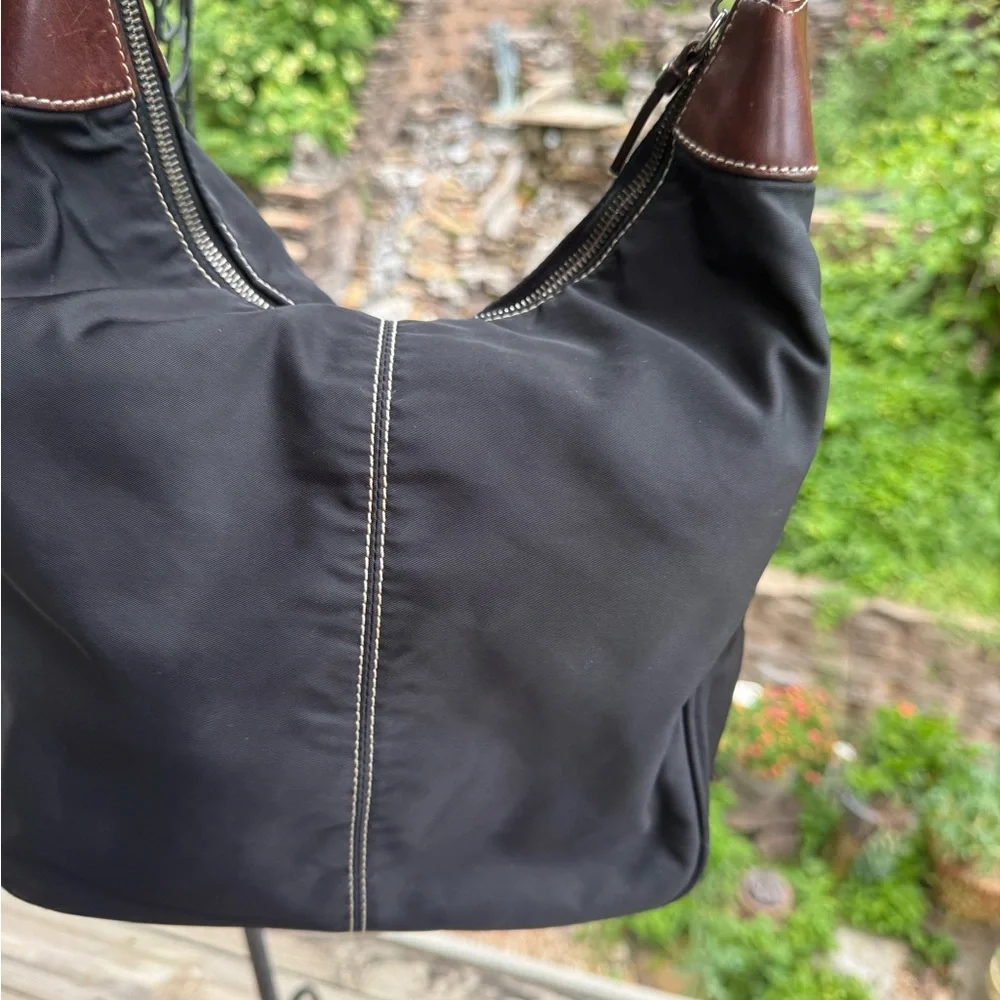 Dooney & Bourke dooney bourke