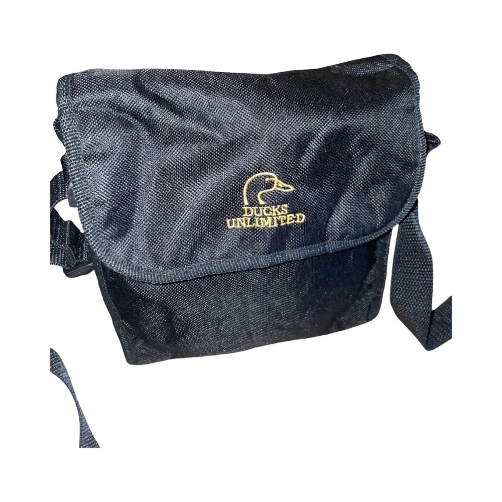 Ducks Unlimited couple snags
