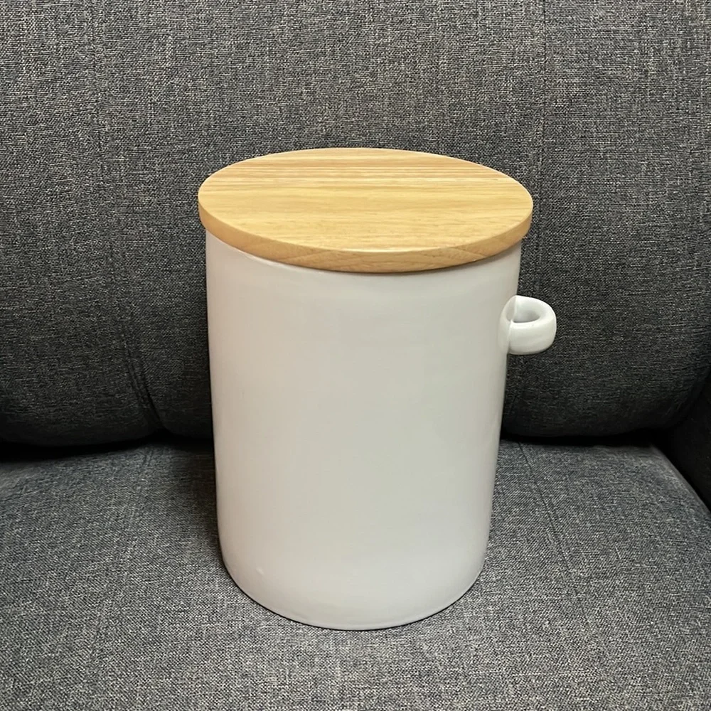 Crate&Barrel approximately 8”x6”