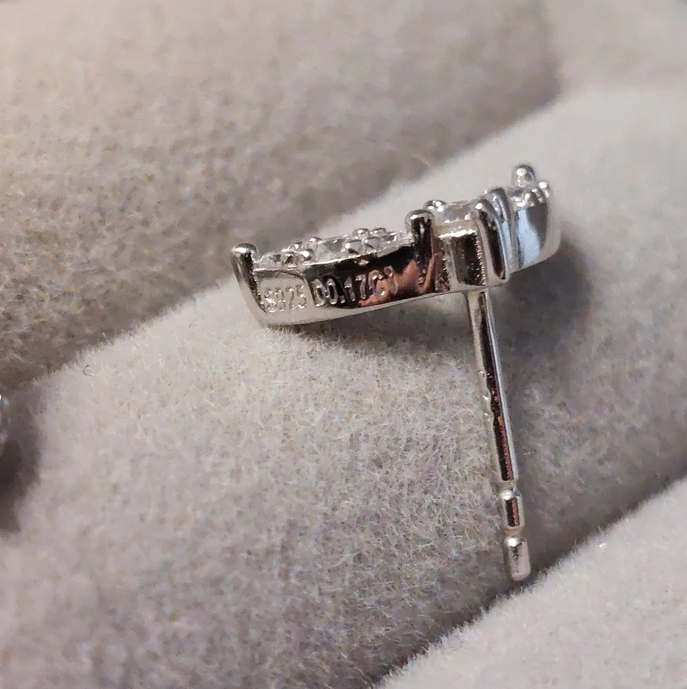 N/A unique white sterling