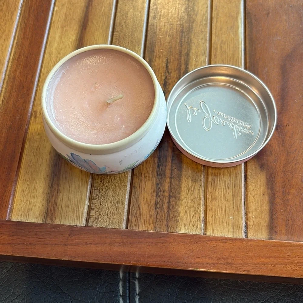 le jardin max factor lavender cassis