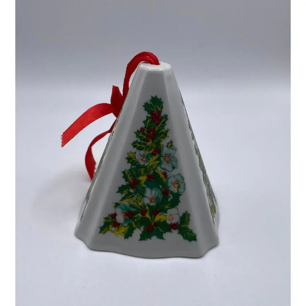 Jasco Festive Fragrant Ornament, Vintage Holiday Decor, Holly Berry Trees