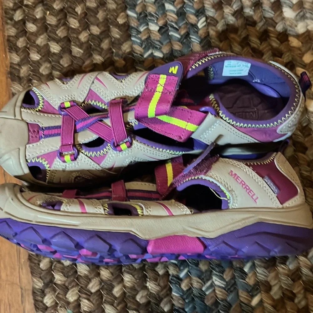 Merrell adjustable junior sandal