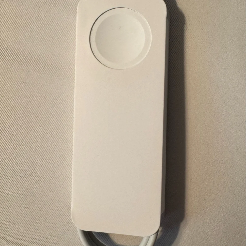 Apple sleek white