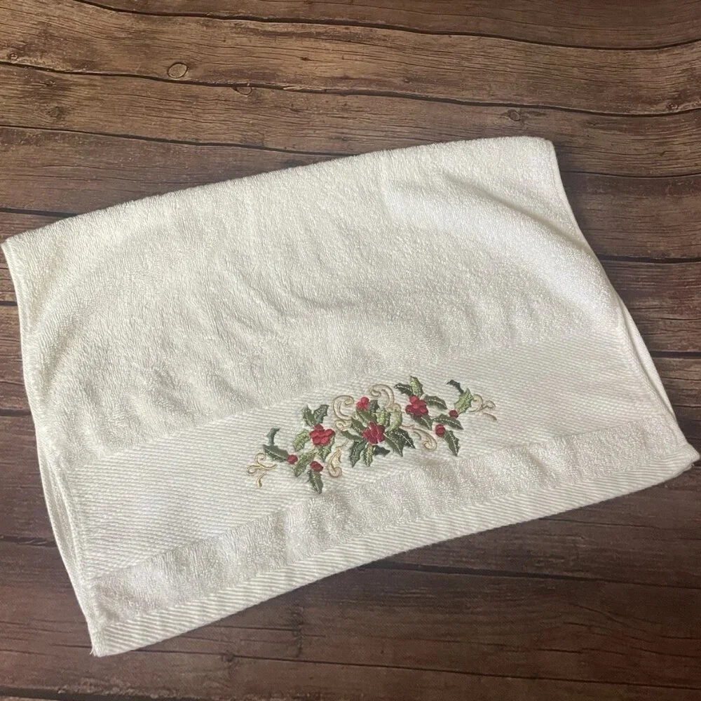 Balsam & Fir Trading Company Christmas Hand Towel