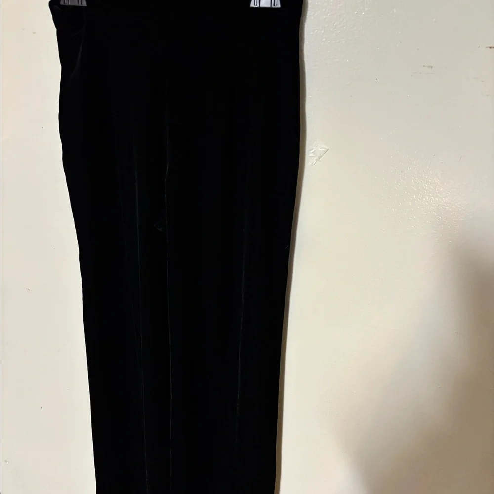 tadashi collection luxurious black