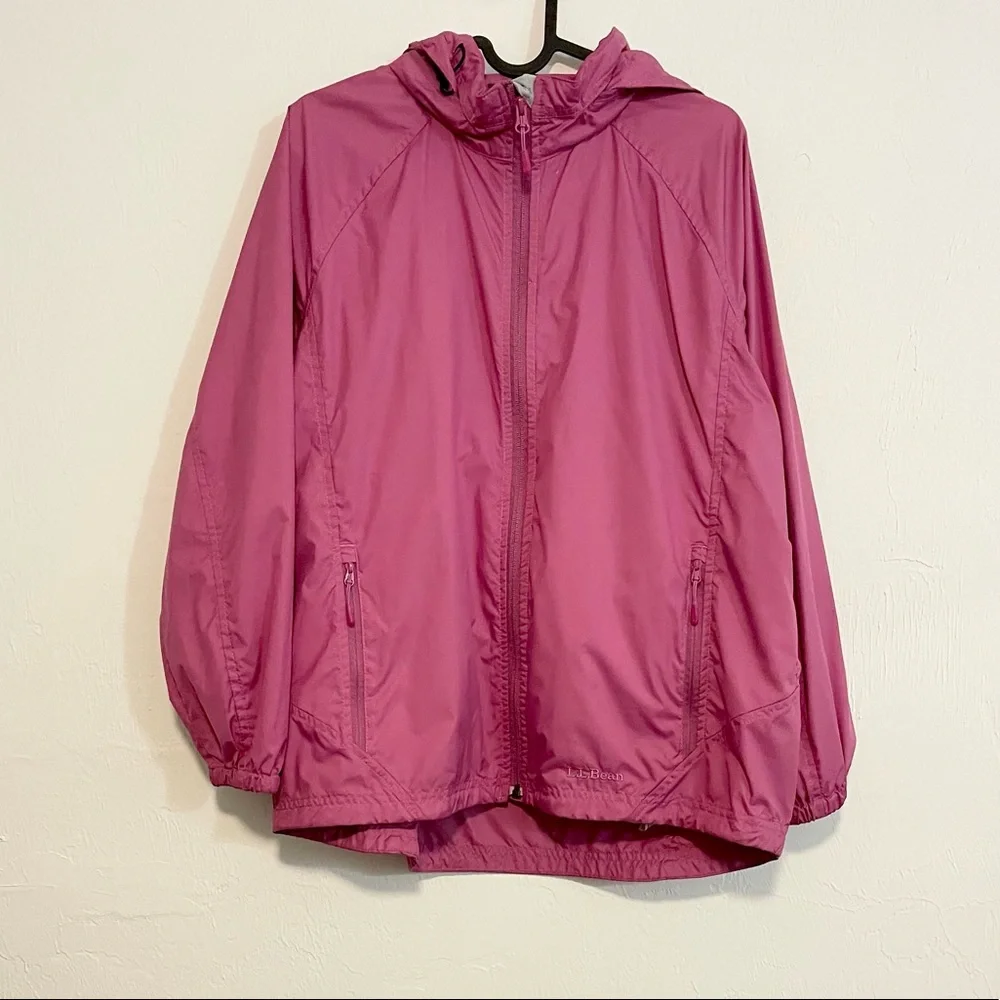Pre-loved! LL BEAN Pink Packable Parka with Hood!