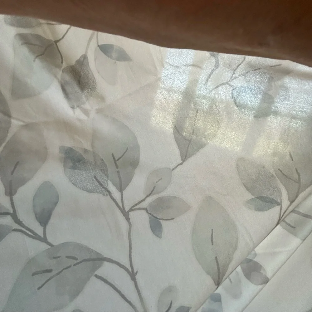Room & Retreat shower curtain pastel leaf print white & sage green LIKE …
