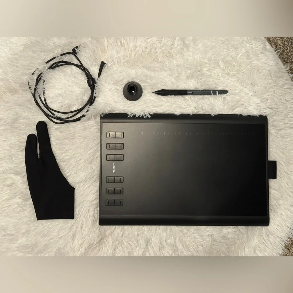 Huion Inspiroy H1060P Battery-Free Pen Tablet (Used)