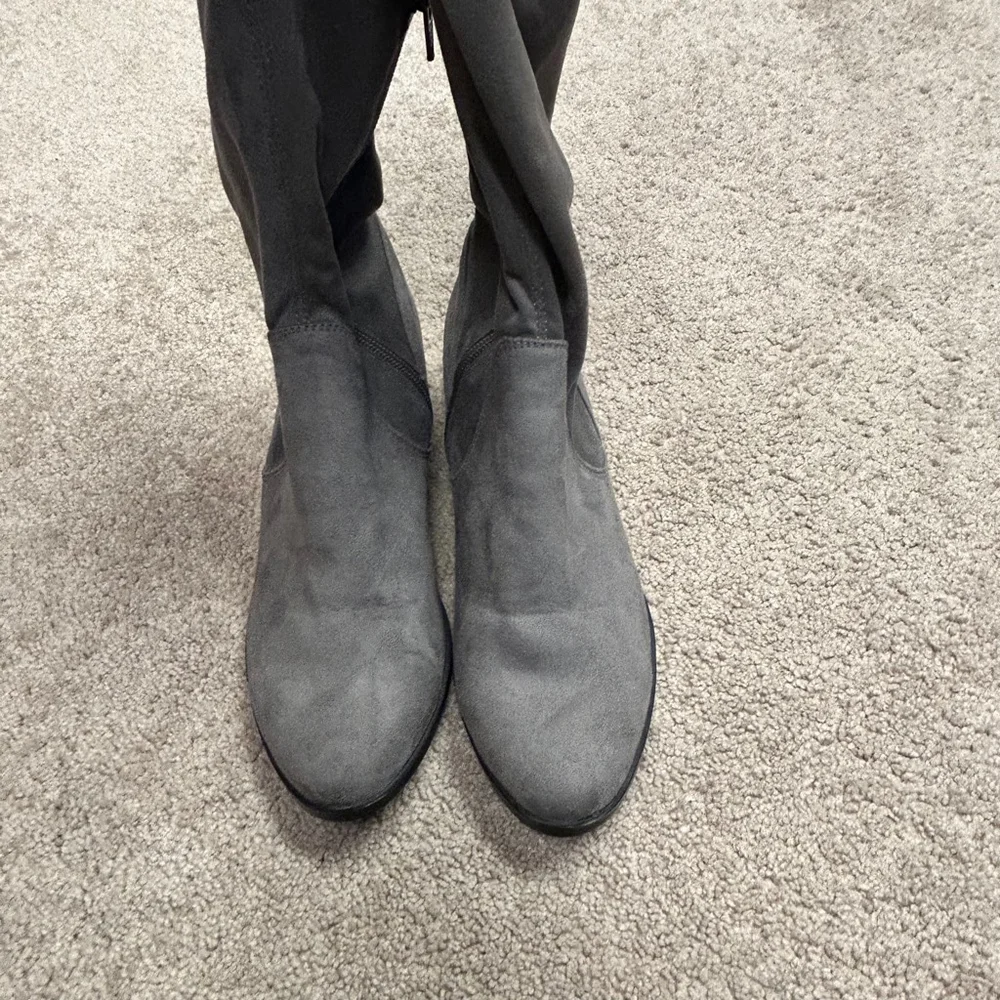 Aldo gray faux