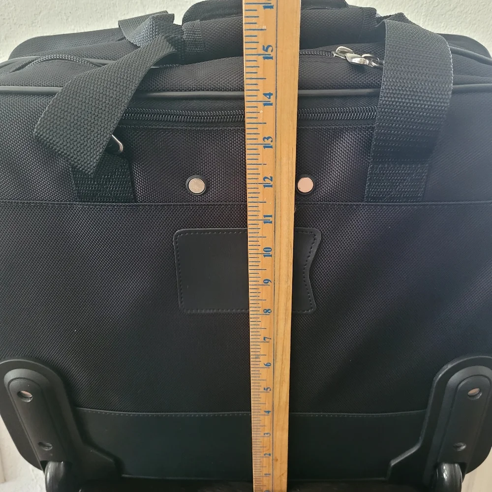 Targus 16 inch