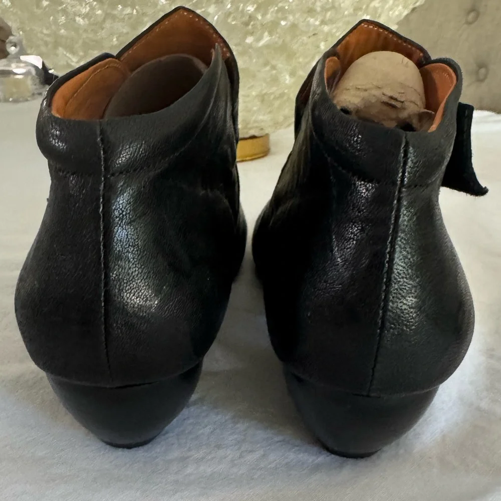 Think! nwt elegant