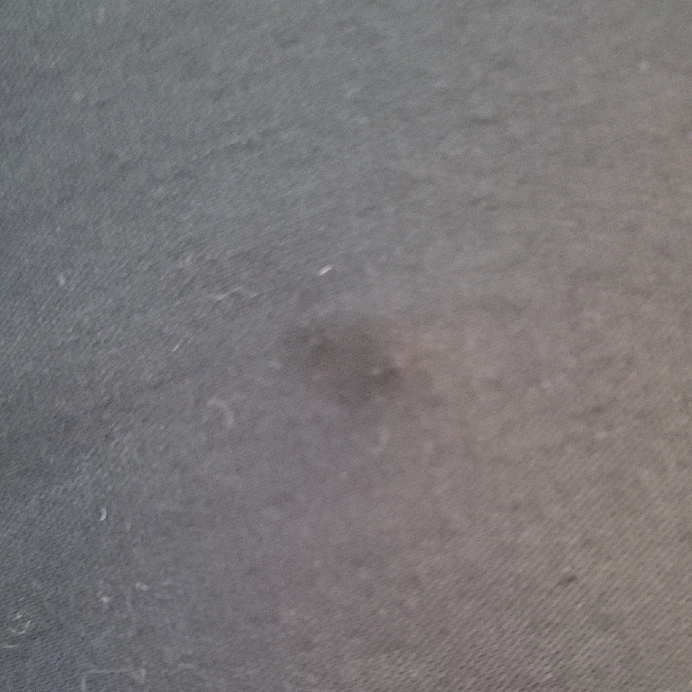 N/A small stain
