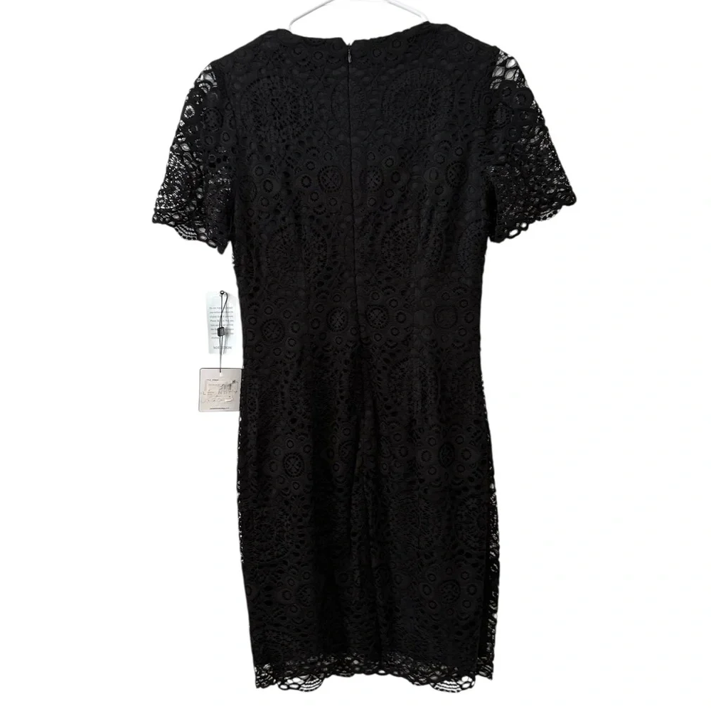 Laundry By Shelli Segal elegant timeless