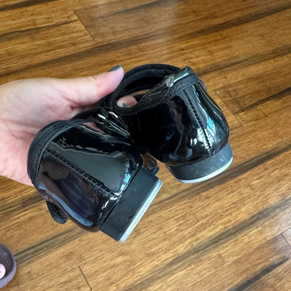 Freestyle secure perfect black