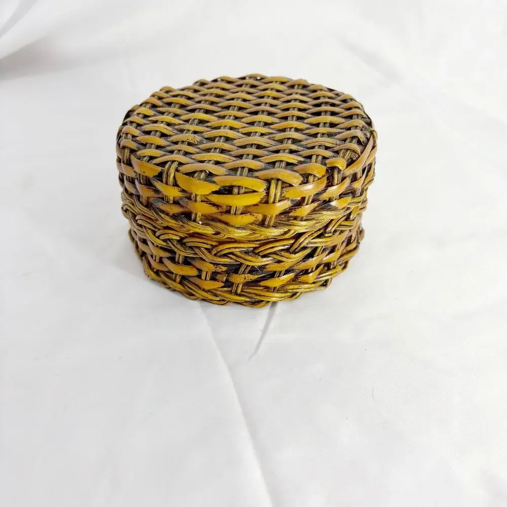 Unknown vintage 4”