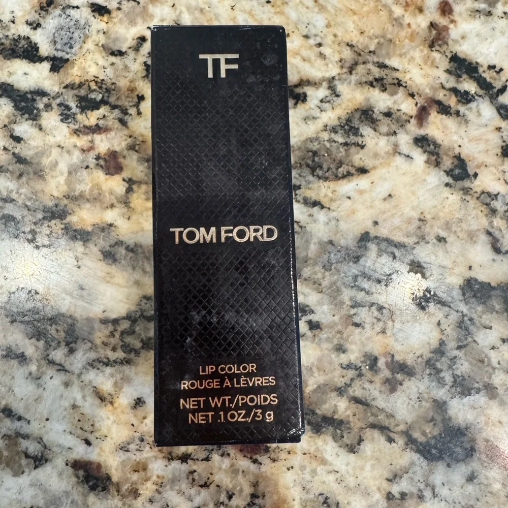 Tom Ford Lipstick Color-Jasmin Rouge