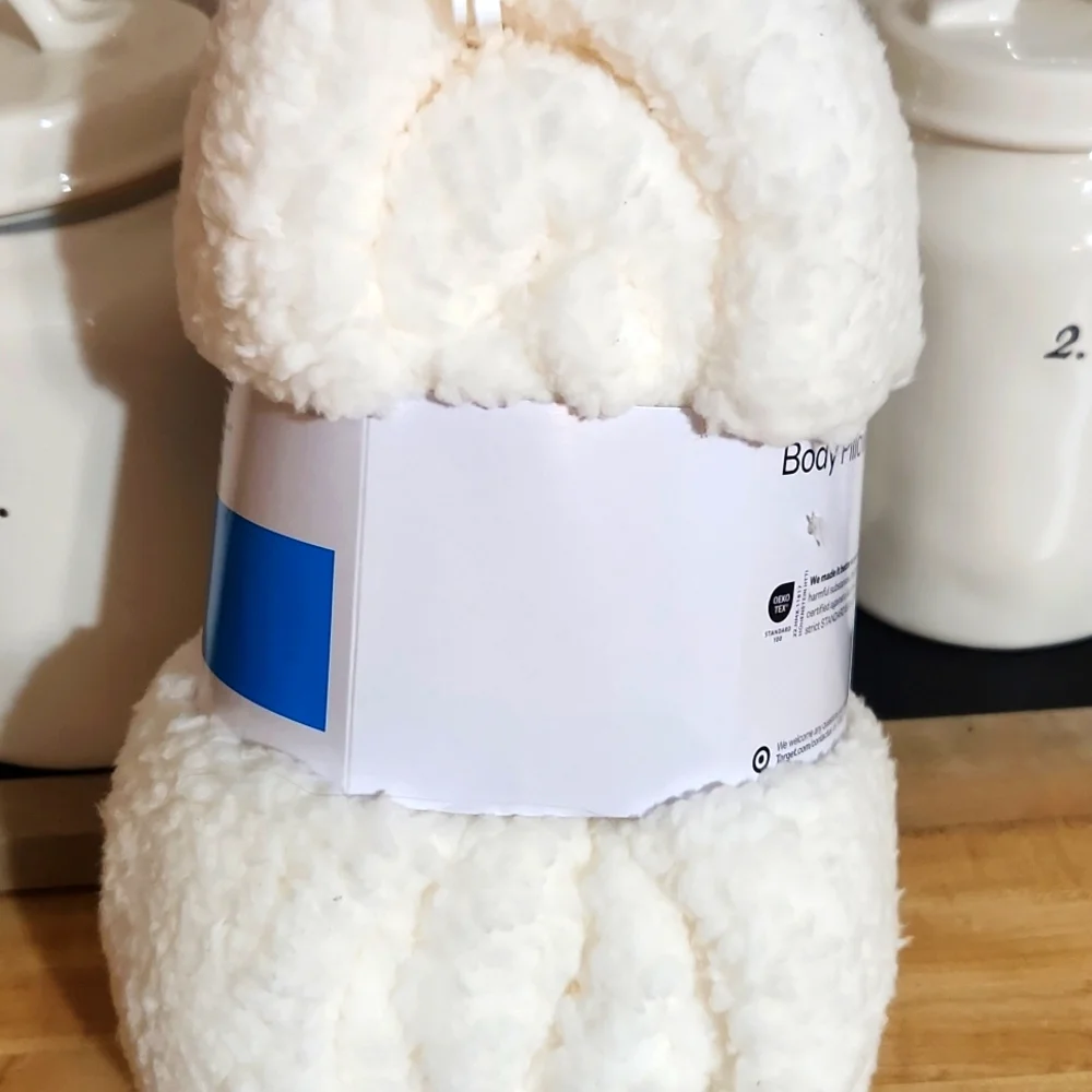 Room Essentials this body