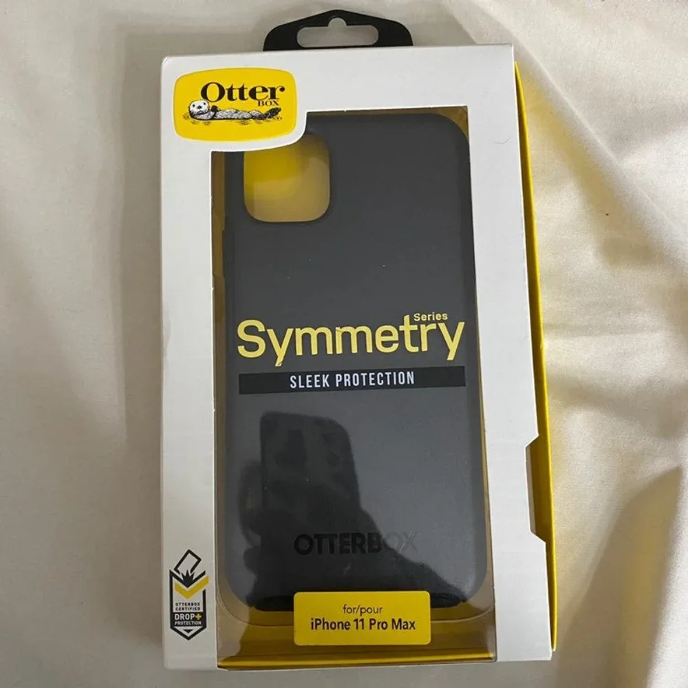 OtterBox while ultra iphone