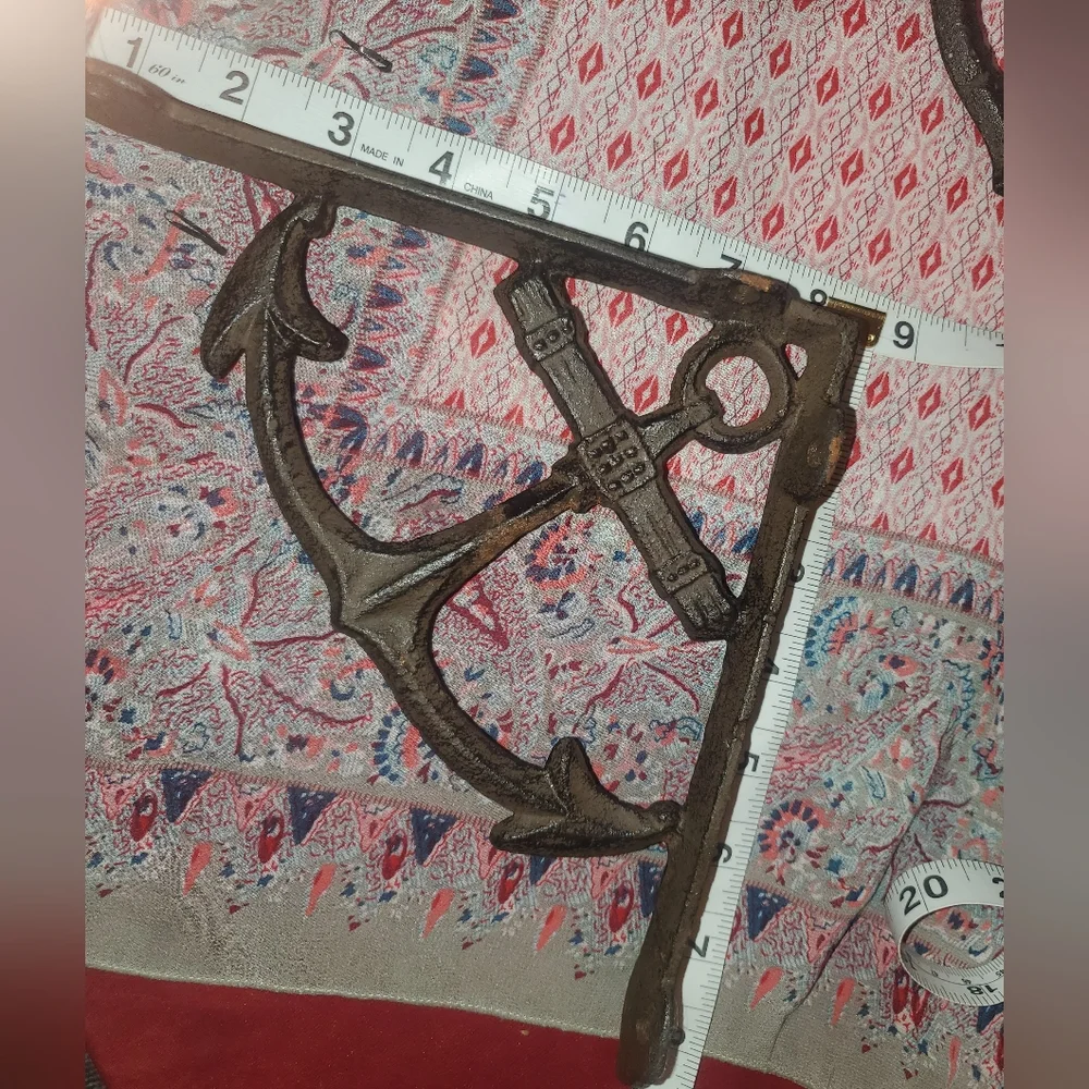 N/A ornate metal