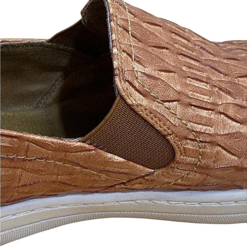 Sundance slip shoes