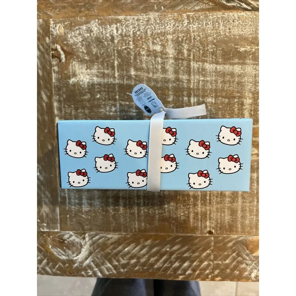 Hello Kitty spice up