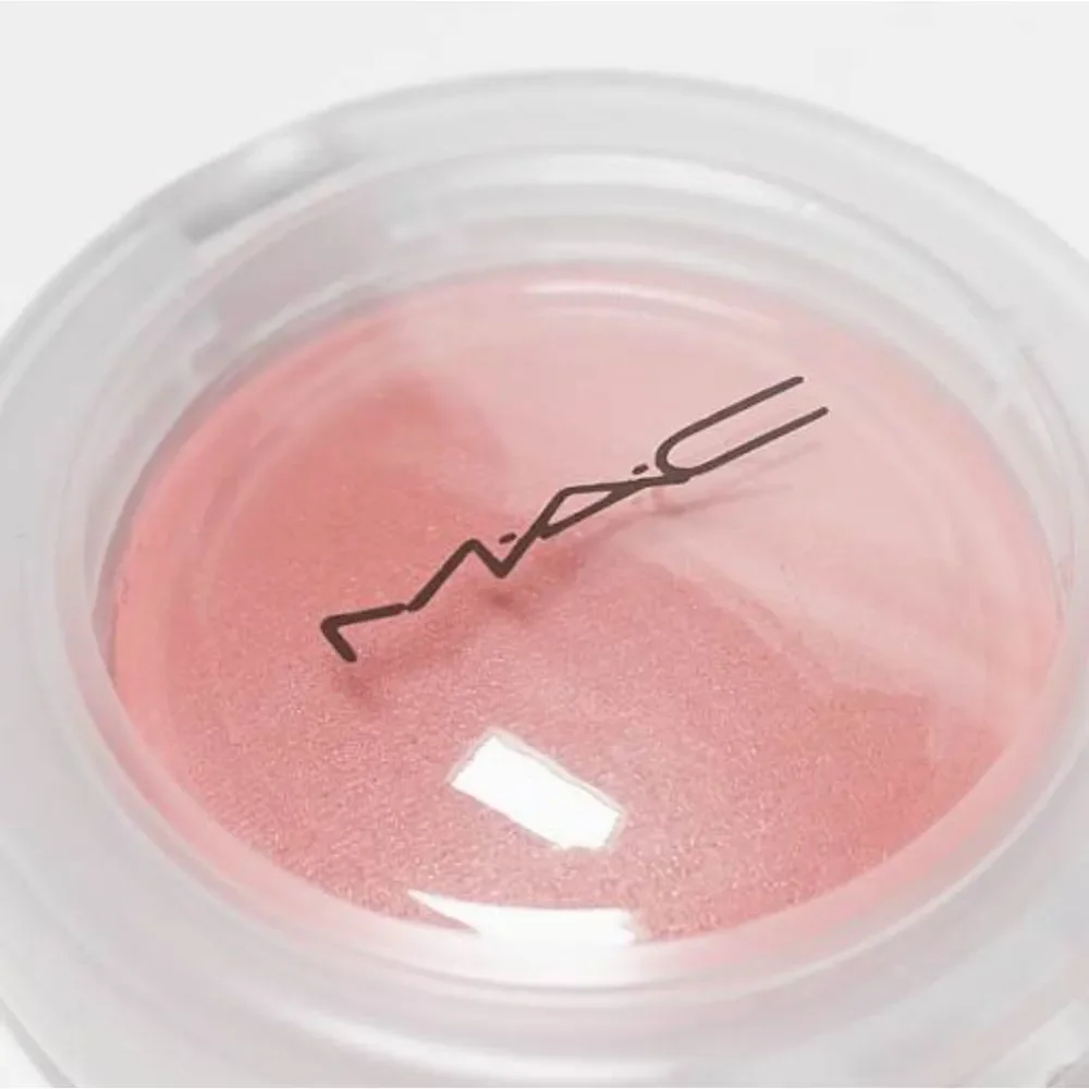 MAC Cosmetics brand new
