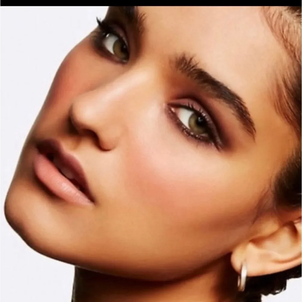 MAC Cosmetics brand new