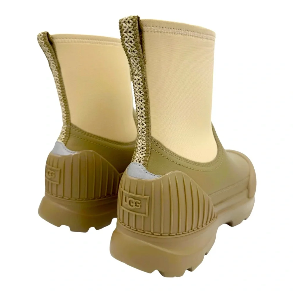 UGG new neumel