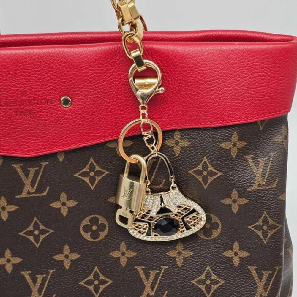 Louis Vuitton add touch